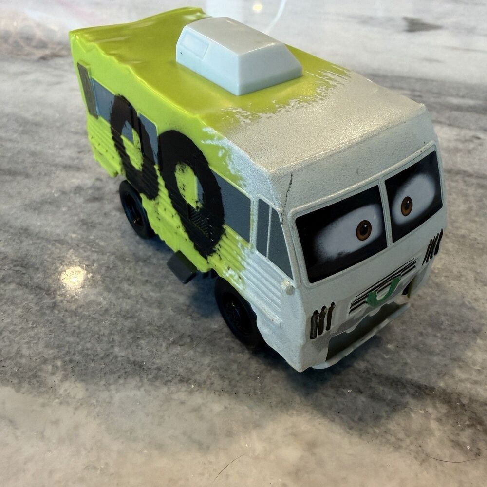 2016 Disney Pixar Cars 3 Arvy Demo Derby Chomp & Chase Van Push Vehicle Toy